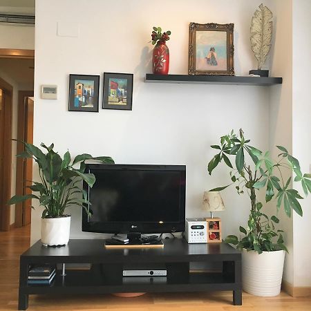 Apartment Familiar บาร์เซโลนา ภายนอก รูปภาพ