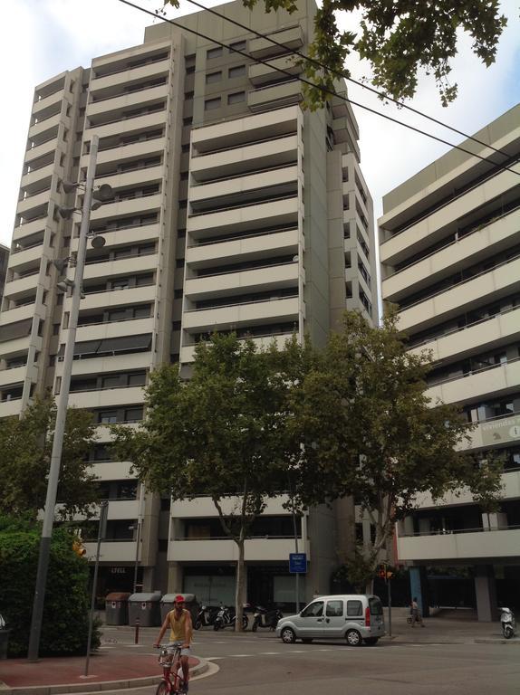 Apartment Familiar บาร์เซโลนา ภายนอก รูปภาพ