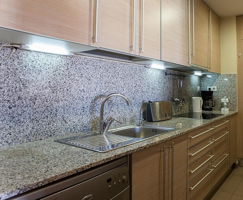 Apartment Familiar บาร์เซโลนา ภายนอก รูปภาพ