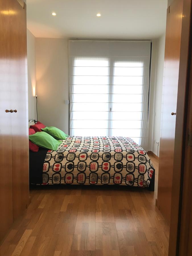 Apartment Familiar บาร์เซโลนา ภายนอก รูปภาพ