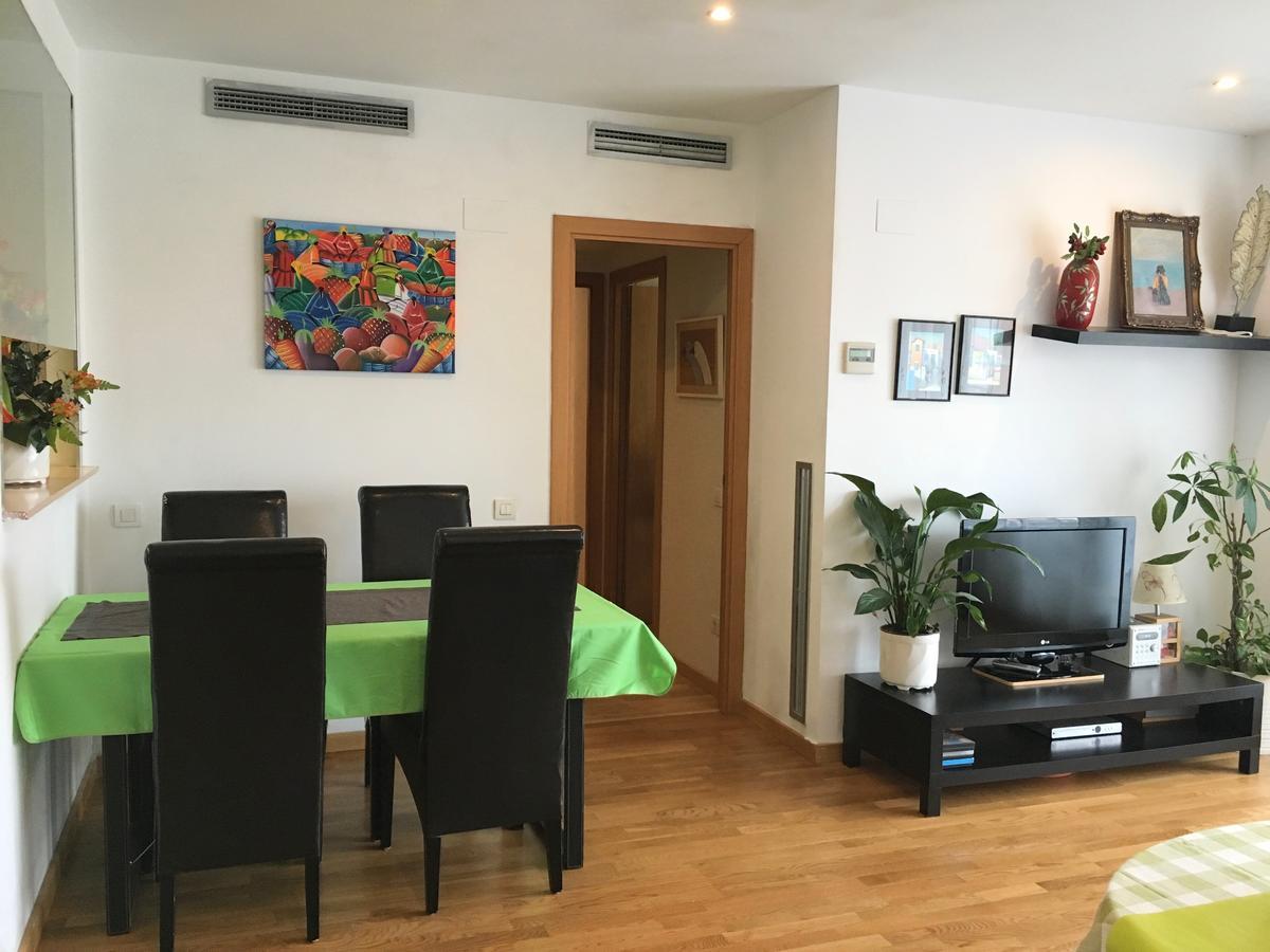 Apartment Familiar บาร์เซโลนา ภายนอก รูปภาพ