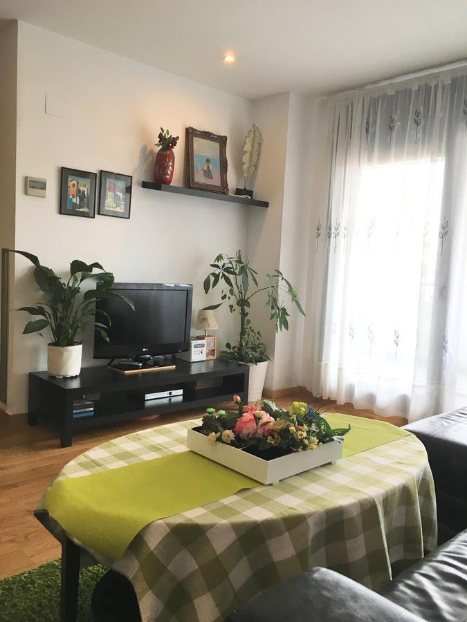 Apartment Familiar บาร์เซโลนา ภายนอก รูปภาพ