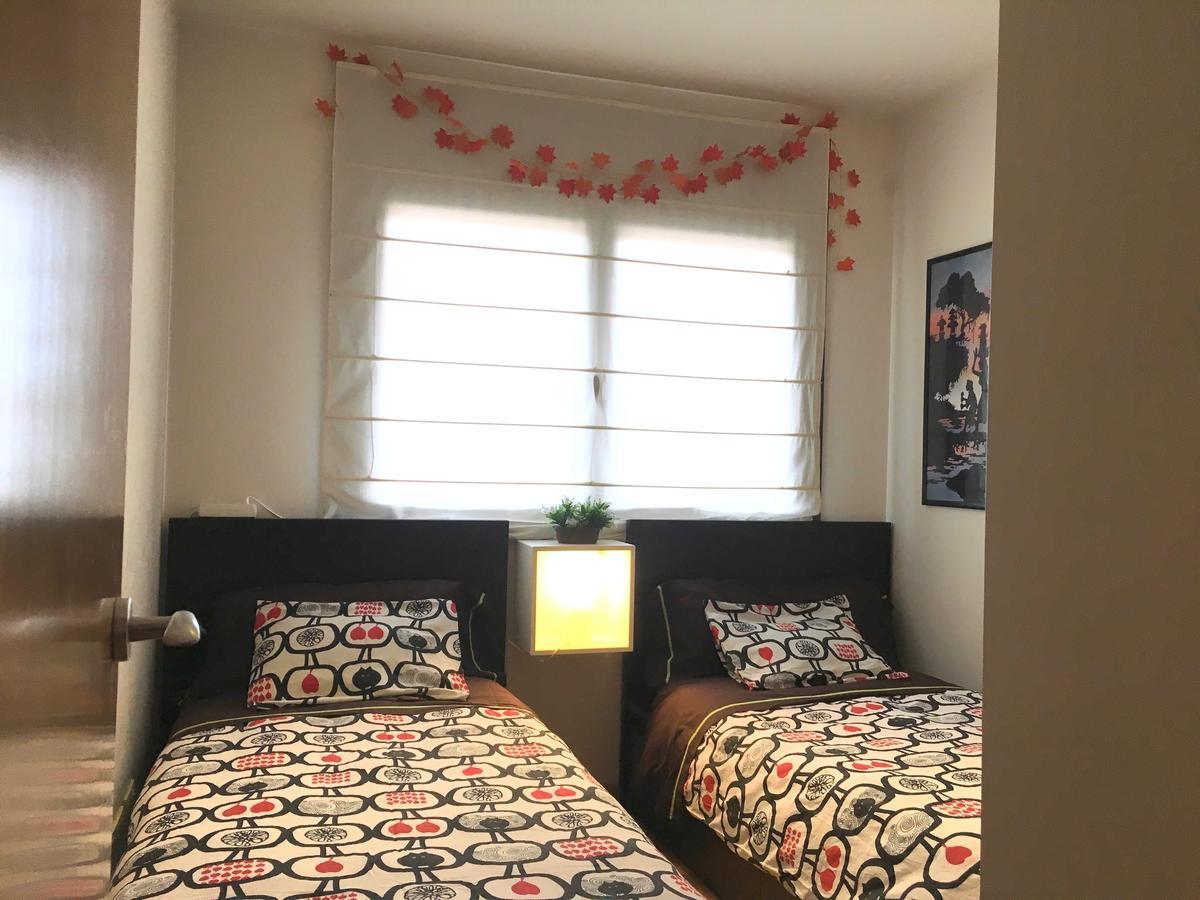Apartment Familiar บาร์เซโลนา ภายนอก รูปภาพ